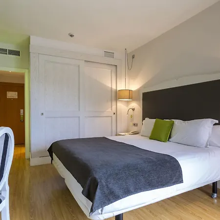 Artiem Audax (adults Only) 4*